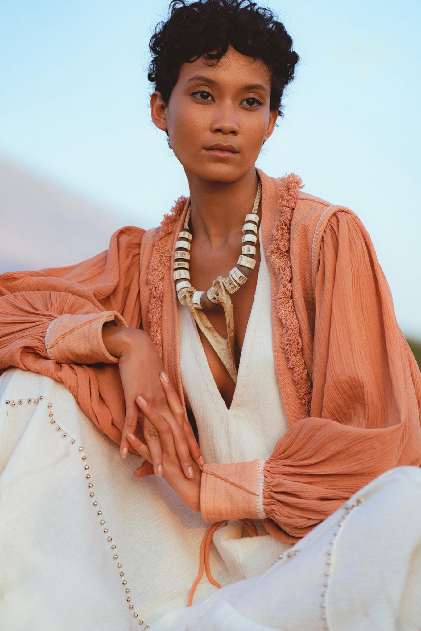 Dusty Pink Organic Top with Puff Sleeves - Stylish and Sustainable Boho Kimono