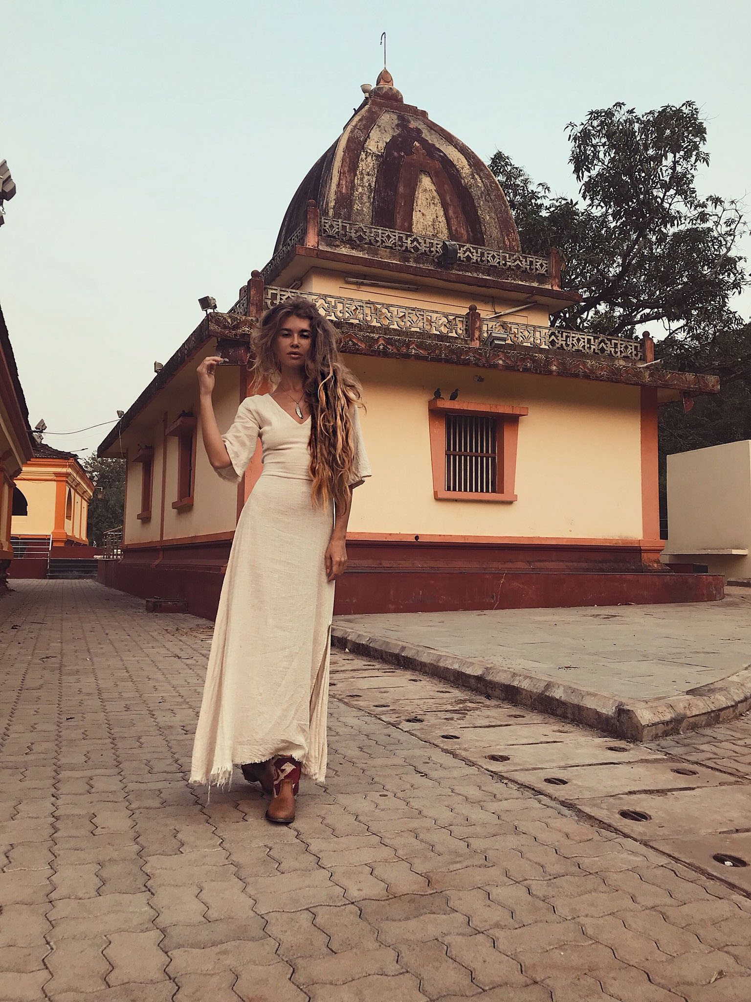 Boho Simple Wedding Dress "Cristal de Floresta" - AYA Sacred Wear