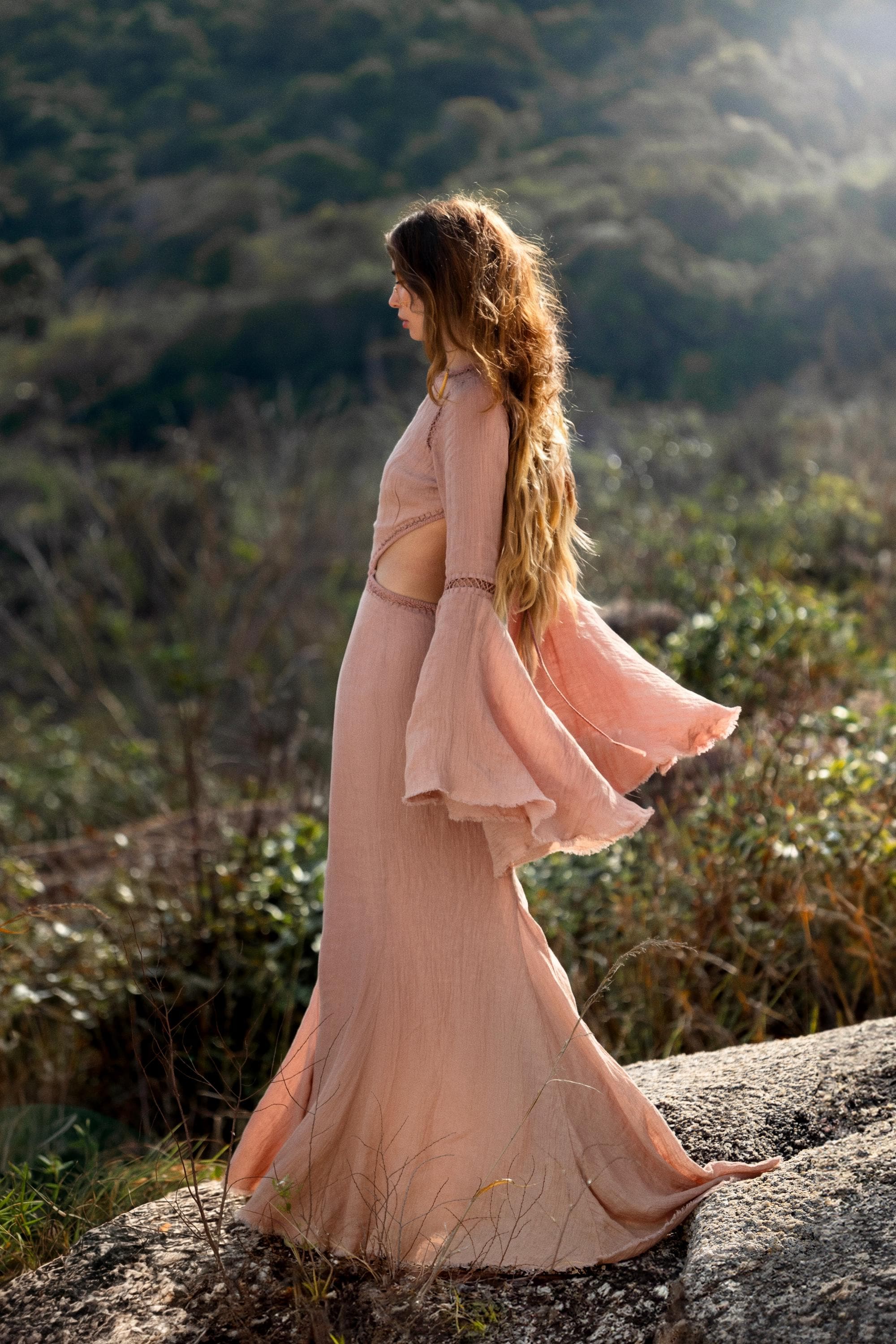 New Mandara Linen Maxi Dress Desert Rose Clay , Long Sleeve Backless - Photo 1